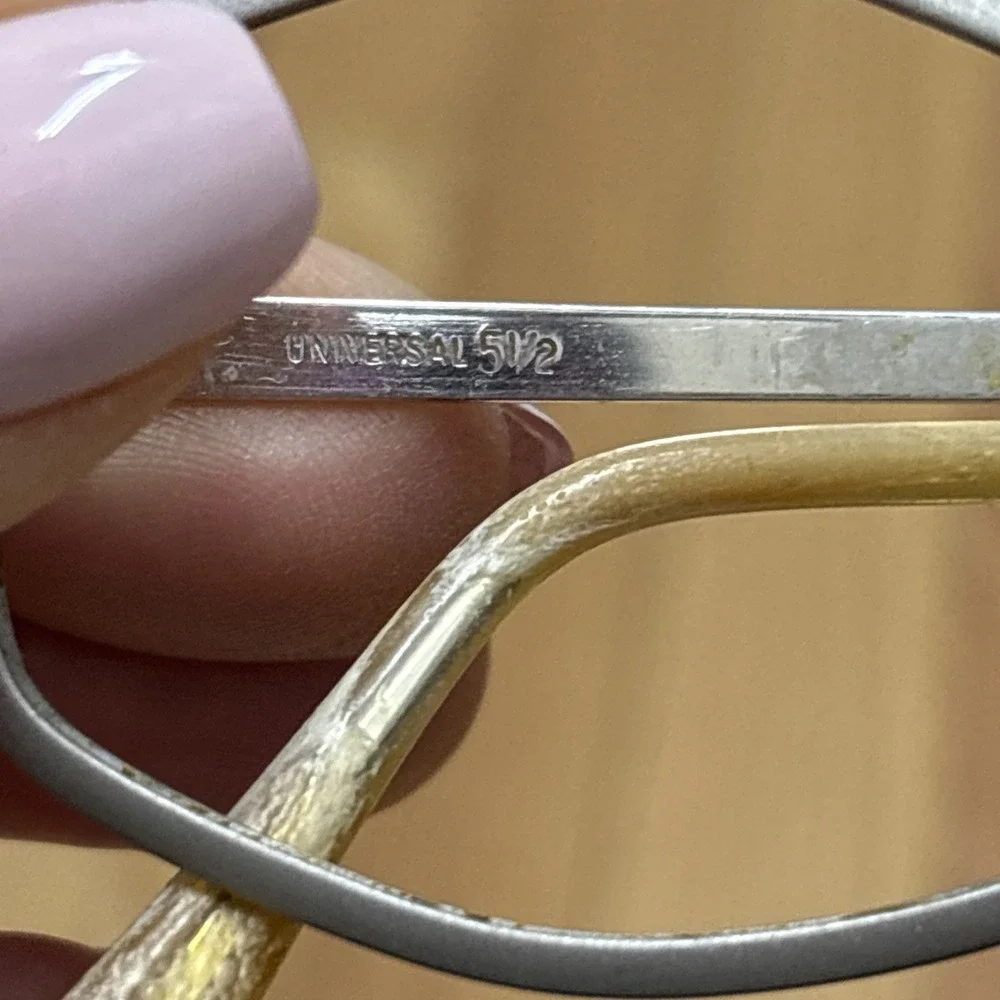 Vintage 1960's Universal Optical Eyeglasses Silvertone Metal - No Lenses‎